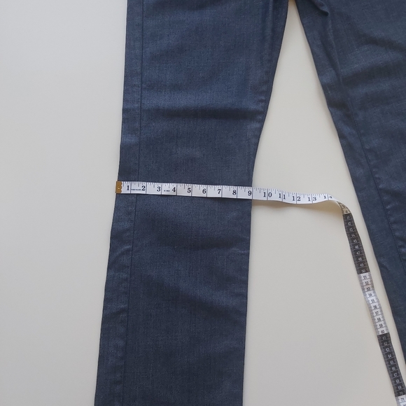 Armani Collezioni Jean's 31" Waist 45" Leg - Picture 14 of 15